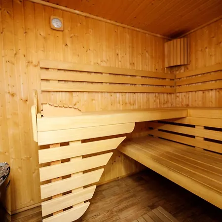 Ξενοδοχείο με διαμερίσματα Silva 3*